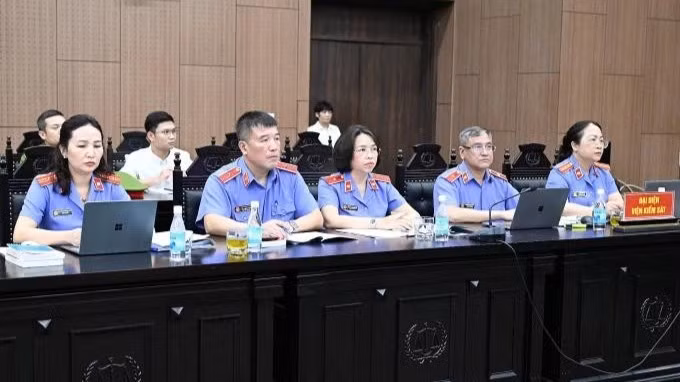 Đại diện Viện Kiểm sát tại tòa.