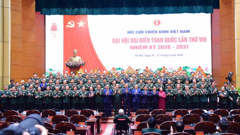 Ban Chấp hành Trung ương Hội Cựu chiến binh khoá VIII ra mắt tại Đại hội.