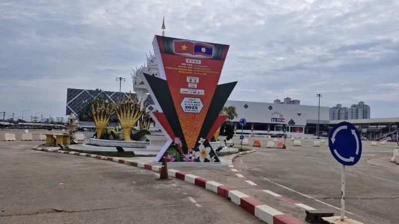 Không gian Hội chợ kết nối giao thương và quảng bá sản phẩm doanh nghiệp Việt Nam–Lào năm 2025