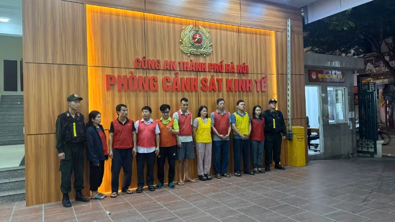 Các đối tượng bị khởi tố trong đó có 4 bị can nguyên cán bộ Trạm chẩn đoán, xét nghiệm, kiểm dịch động vật, kiểm soát giết mổ.