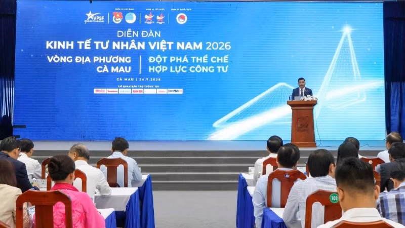 Toàn cảnh phiên đối thoại tại Cà Mau. (Ảnh: Trung ương Hội Doanh nhân trẻ Việt Nam cung cấp)