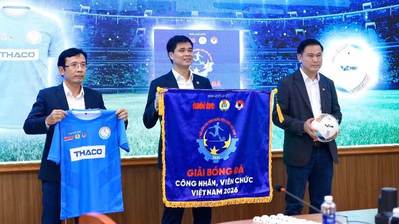Ban tổ chức họp báo tại Hà Nội.