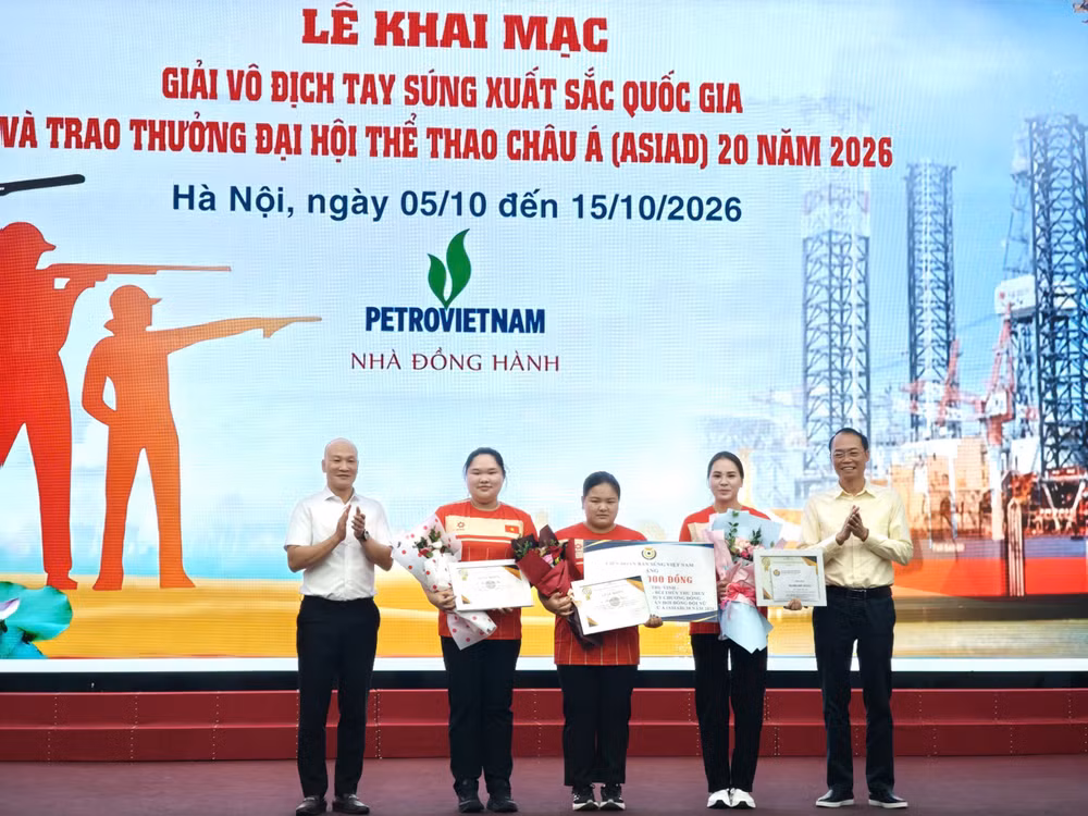 Lễ vinh danh các xạ thủ đoạt huy chương ASIAD 20 tổ chức tối 9/10 tại Hà Nội. (Ảnh: MG)