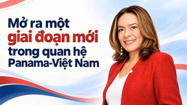 Đại sứ nước Cộng hòa Panama tại Việt Nam Yayla Modes.