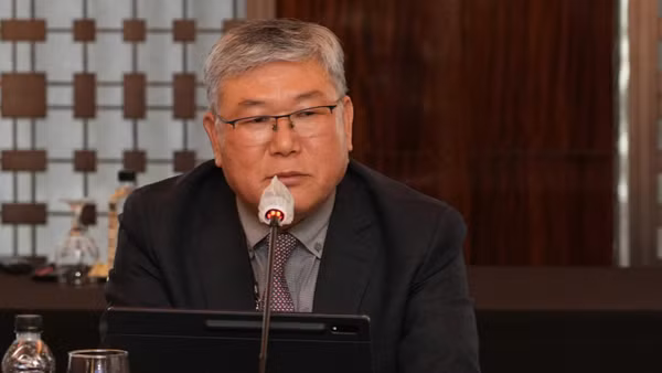 Ông Bae Yang-soo, Giáo sư danh dự, Khoa Tiếng Việt, Đại học Ngoại ngữ Busan, Hàn Quốc - học giả nghiên cứu về Việt Nam. (Ảnh do nhân vật cung cấp)