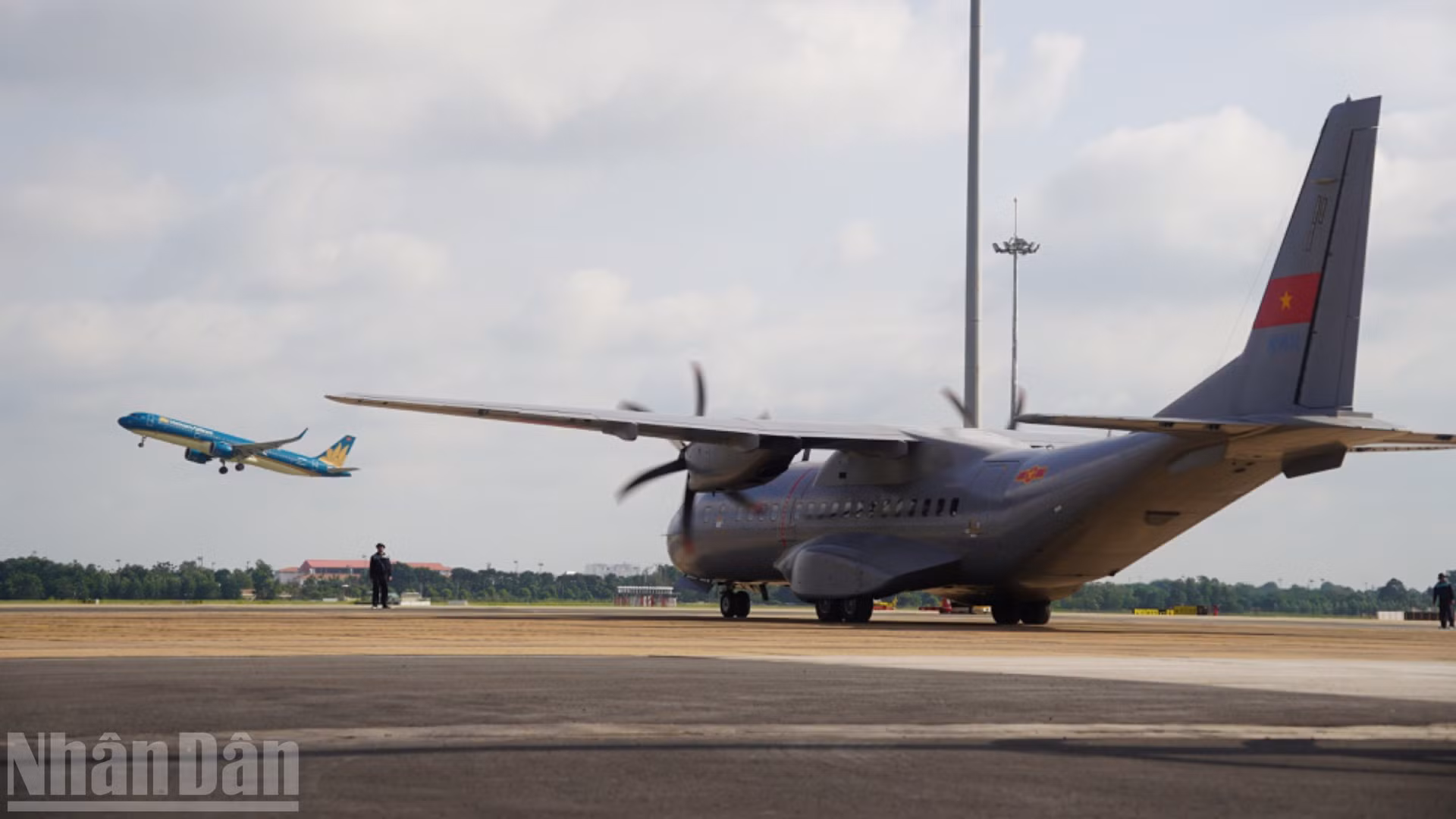 ndo_bl_dsc08603-7074.jpg