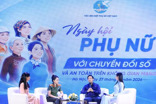 Tọa đàm “Thúc đẩy phụ nữ sử dụng trí tuệ nhân tạo an toàn, hiệu quả” đã được tổ chức tại Ngày hội phụ nữ với chuyển đổi số. (Ảnh: CTV)