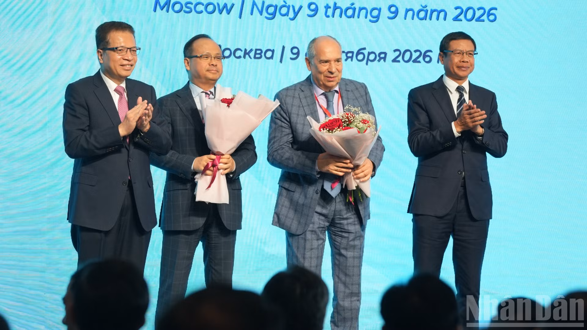 Ra mắt Mạng lưới Tri thức Việt-Nga tại Moskva. (Ảnh: THANH THỂ)