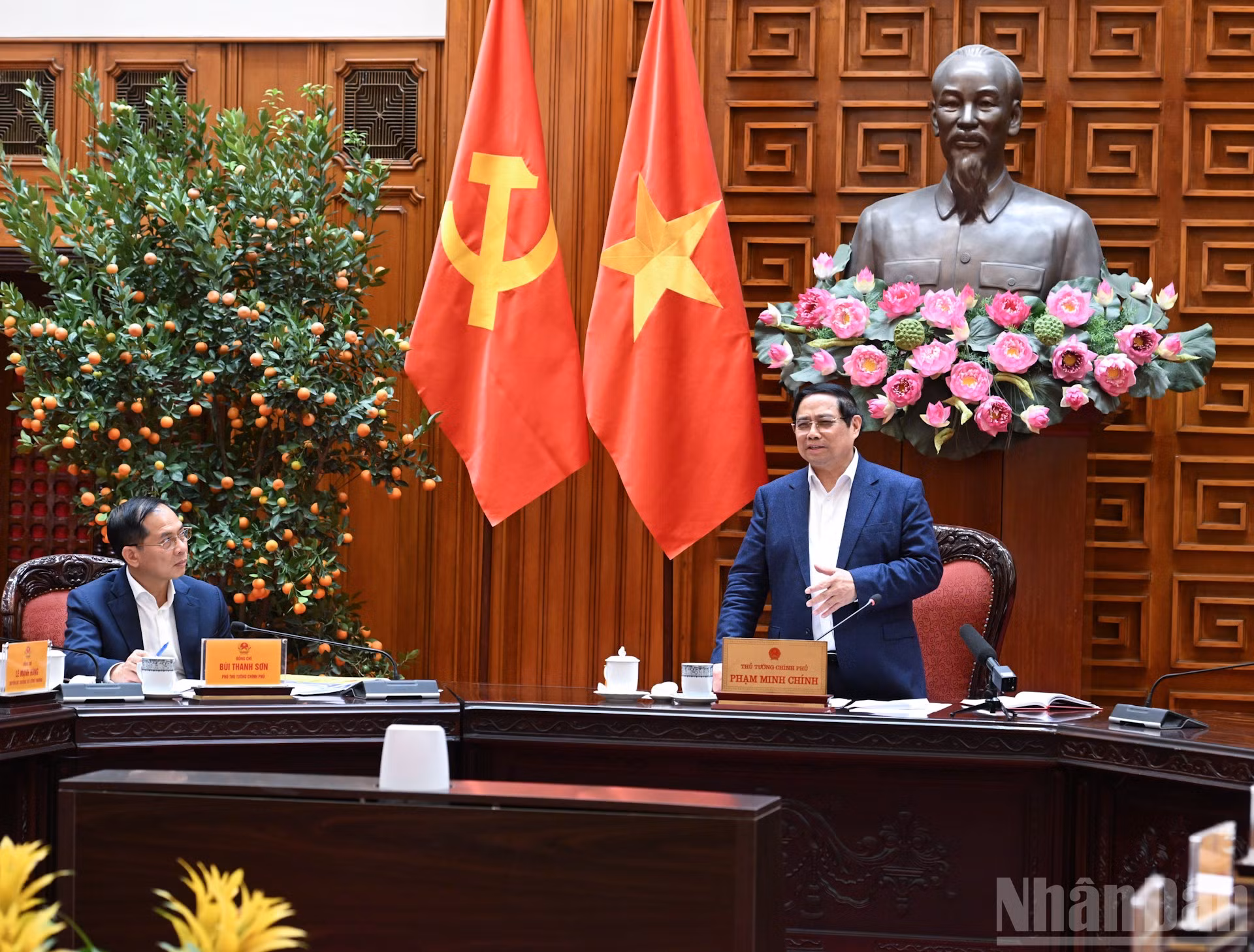 [Ảnh] Thủ tướng Phạm Minh Chính chủ trì cuộc họp của Tổ công tác bảo đảm an ninh năng lượng