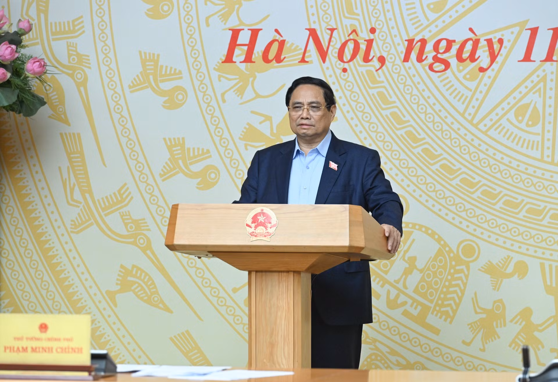 Thủ tướng Phạm Minh Chính phát biểu chỉ đạo tại phiên họp.