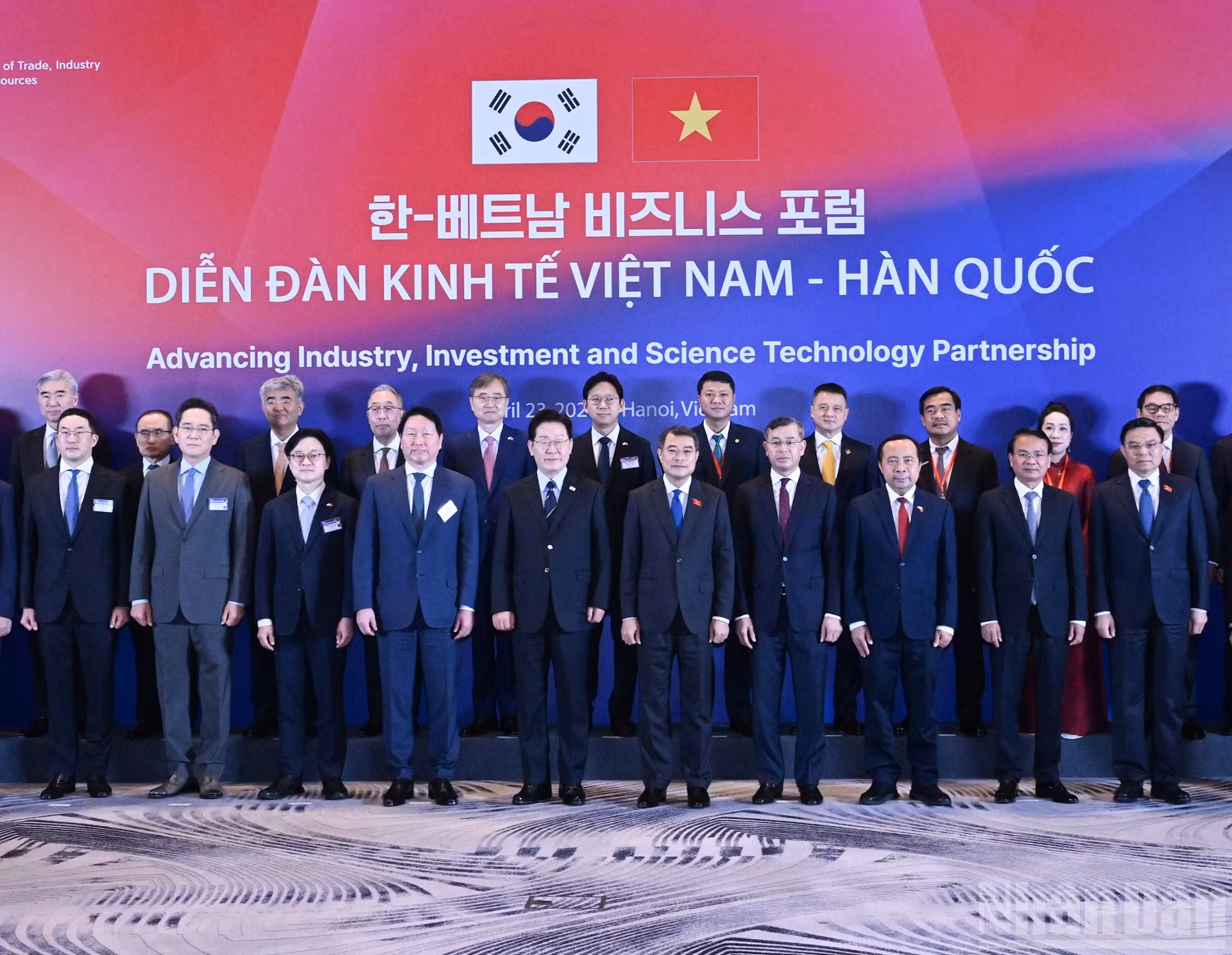 [Ảnh] Thủ tướng Lê Minh Hưng và Tổng thống Hàn Quốc dự Diễn đàn kinh tế Việt Nam - Hàn Quốc 