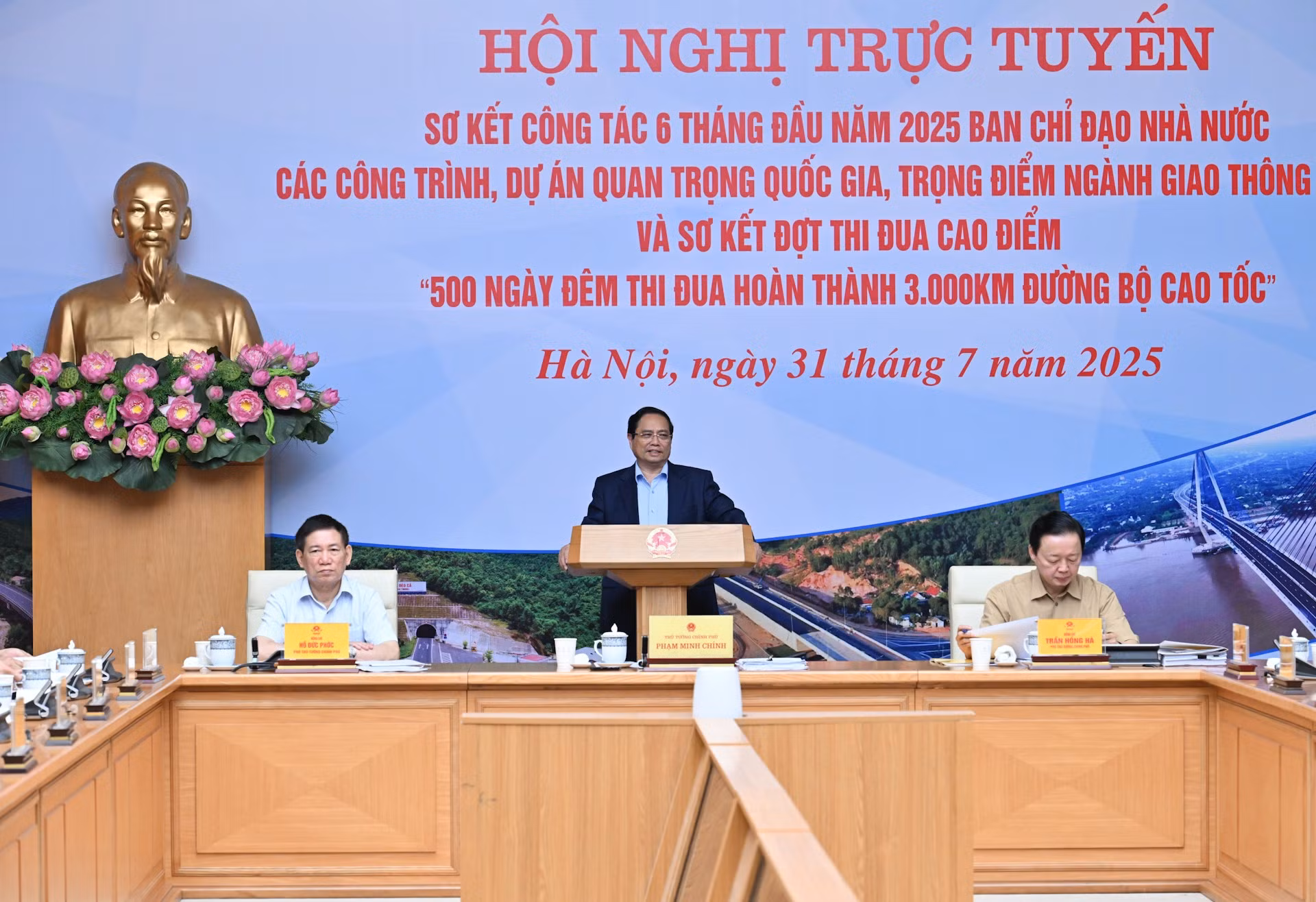 Thủ tướng Phạm Minh Chính dự và chủ trì Hội nghị.