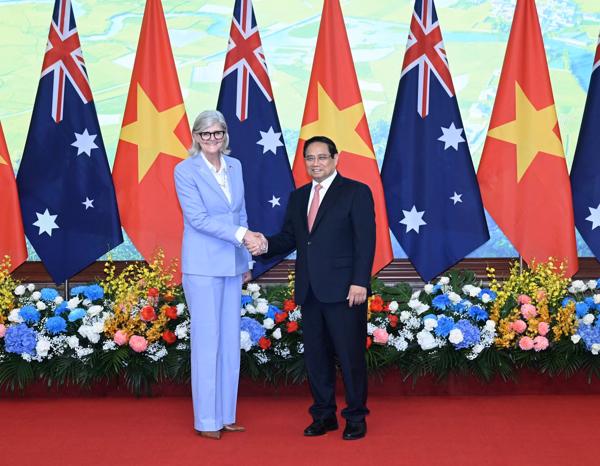 Thủ tướng Phạm Minh Chính và Toàn quyền Australia Sam Mostyn.