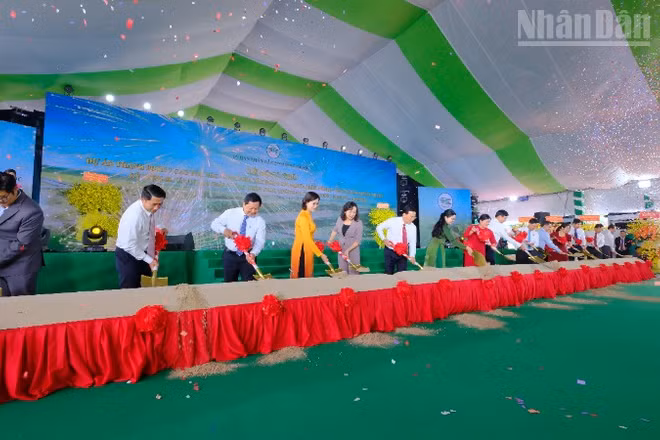 Lãnh đạo tỉnh Đồng Nai khởi công dự án thành phần 5-Cao tốc Gia Nghĩa-Chơn Thành.