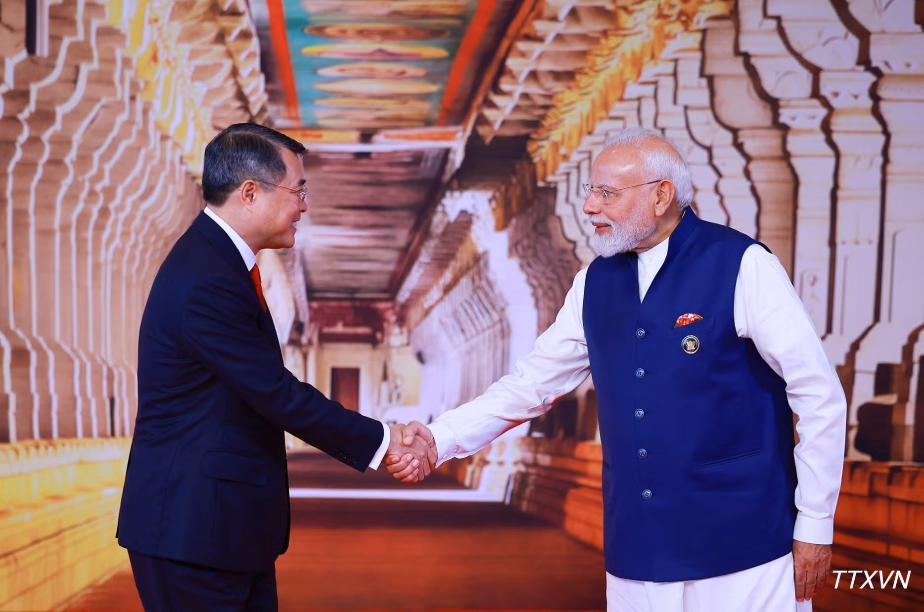 vna-potal-thu-tuong-tham-du-hoi-nghi-thuong-dinh-brics-lan-thu-18-tai-an-do-6078.jpg