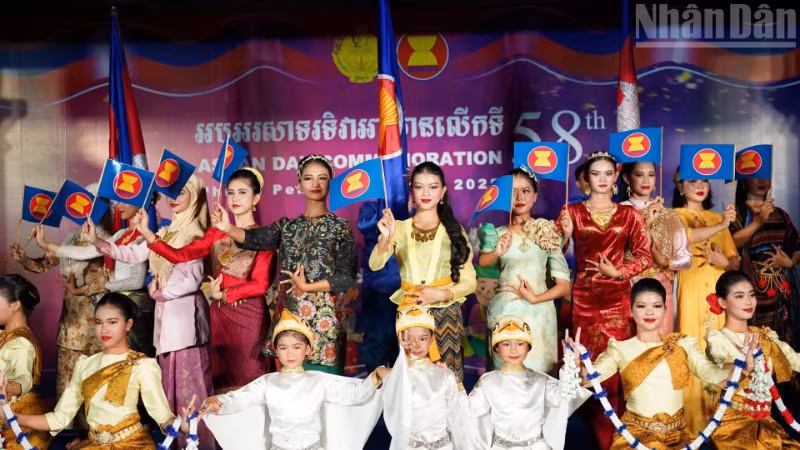 Lễ kỷ niệm 58 năm Ngày thành lập ASEAN tại Phnom Penh 9/8/2025. (Ảnh: ĐINH TRƯỜNG)
