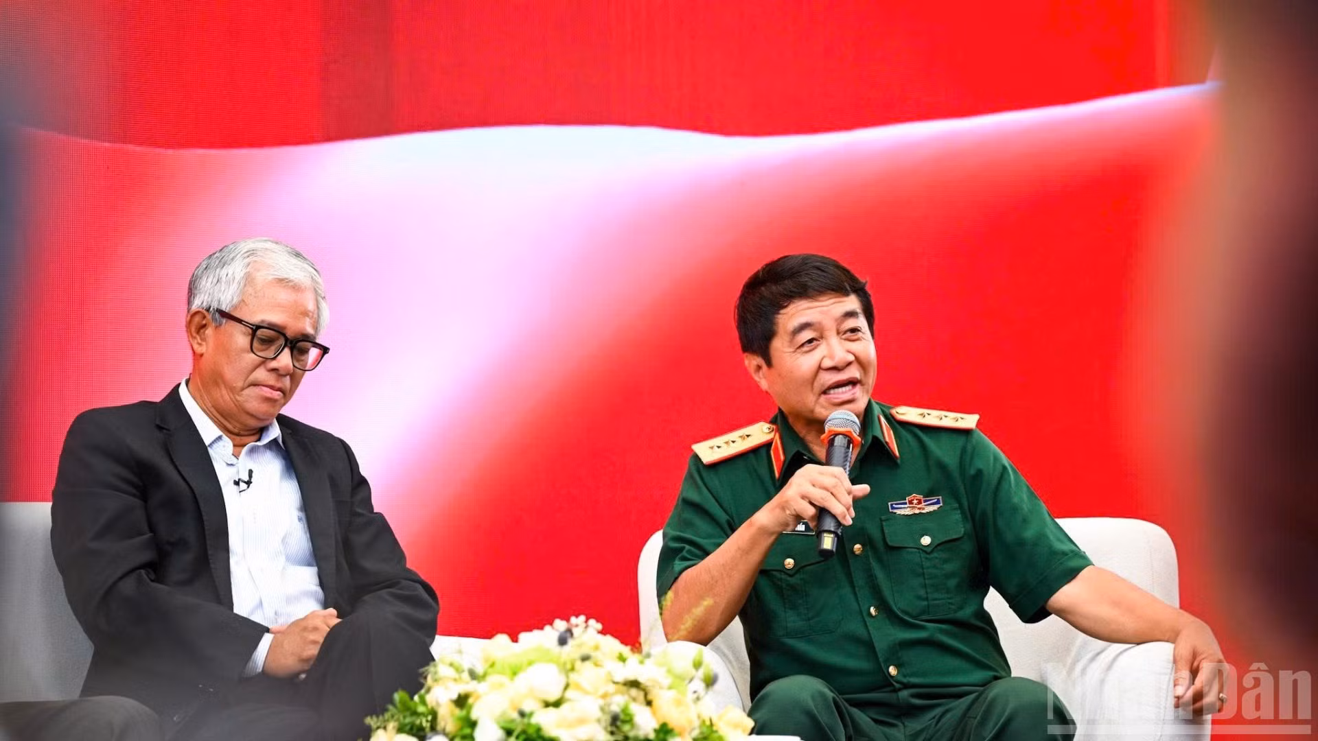 ndo_br_a8-880.jpg