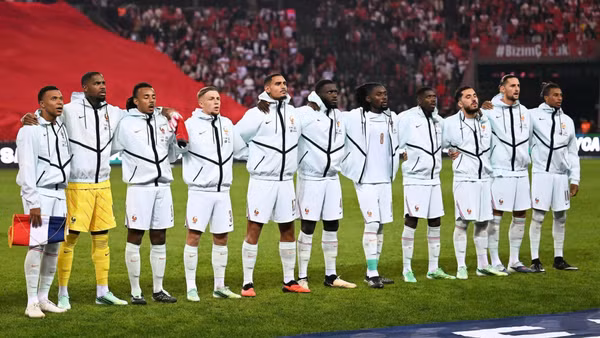 Đội hình ra quân của đội tuyển Pháp. (Ảnh: UEFA)