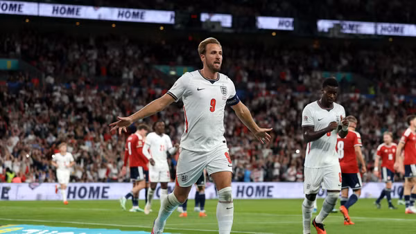 Harry Kane ăn mừng bàn thắng vào lưới tuyển Cộng hòa Séc. (Ảnh: englandfootball)