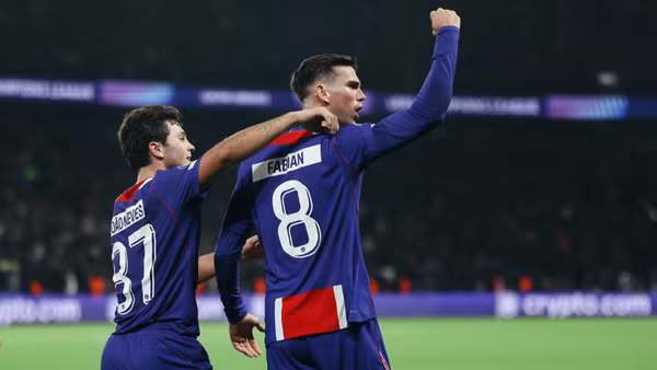 Fabian Ruiz ấn định chiến thắng 4-2 cho đội chủ nhà. (Ảnh: PSG)