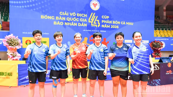 [Ảnh] Kịch tính những trận chung kết đồng đội