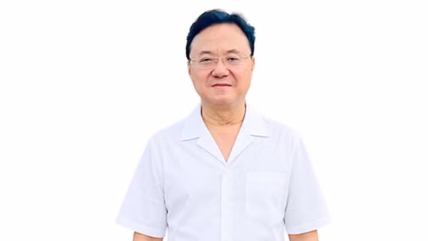 Nhà thơ Hồng Thanh Quang.