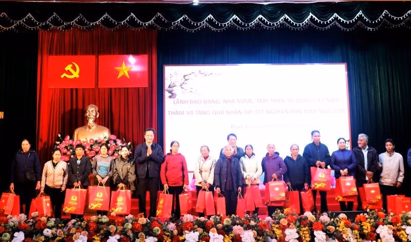 8-2-bo-truong-3.jpg