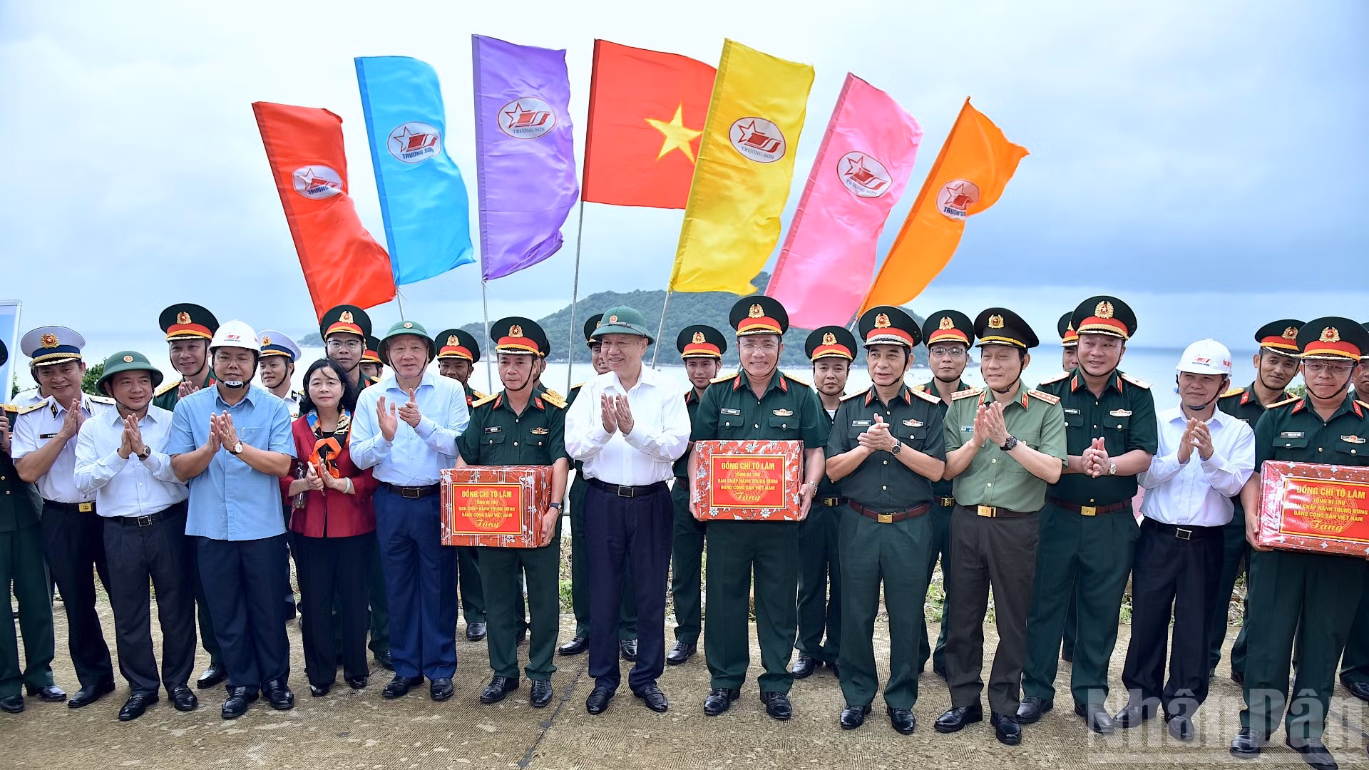 ndo_br_hk-5-525.jpg