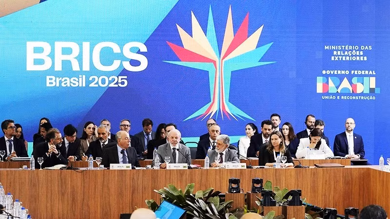 Các nhà lãnh đạo BRICS và đối tác tại Hội nghị thượng đỉnh Brazil năm 2025. (Ảnh: Sputnik Globe)