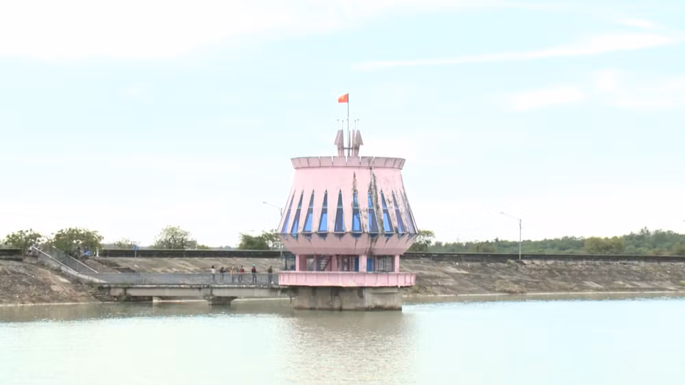 Hồ Dầu Tiếng - công trình thủy lợi trọng điểm quốc gia, giữ vai trò bảo đảm an ninh nguồn nước.