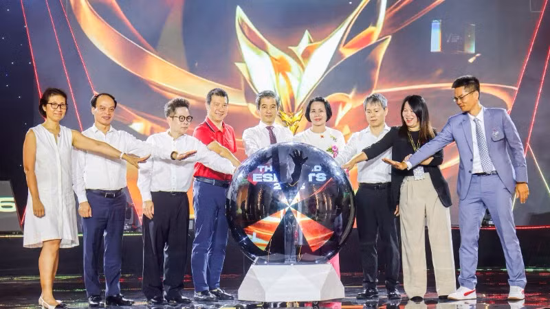 Lễ khai mạc Giải Thể thao điện tử quốc tế Esports Grand Championship 2026 diễn ra sáng 9/7, tại Hà Nội.