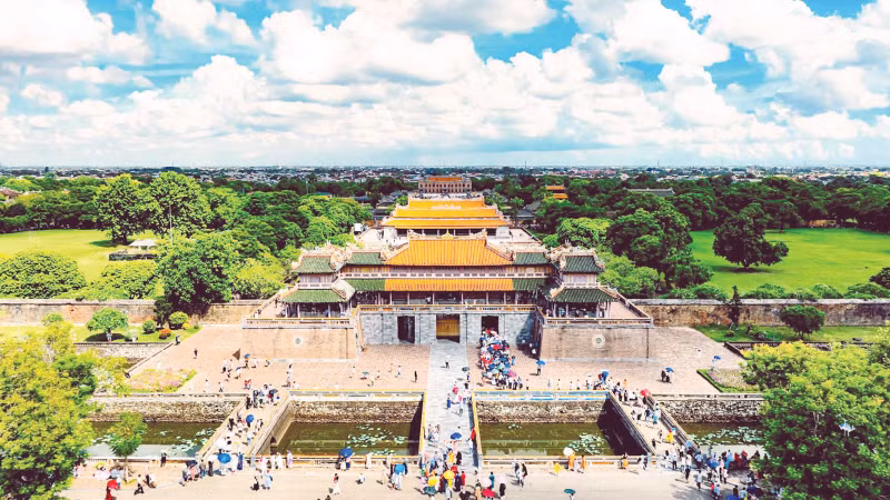 Quần thể di tích Cố đô Huế, không gian di sản tiêu biểu trong hành trình “Hộ chiếu du lịch”. (Ảnh: Sở Du lịch thành phố Huế)