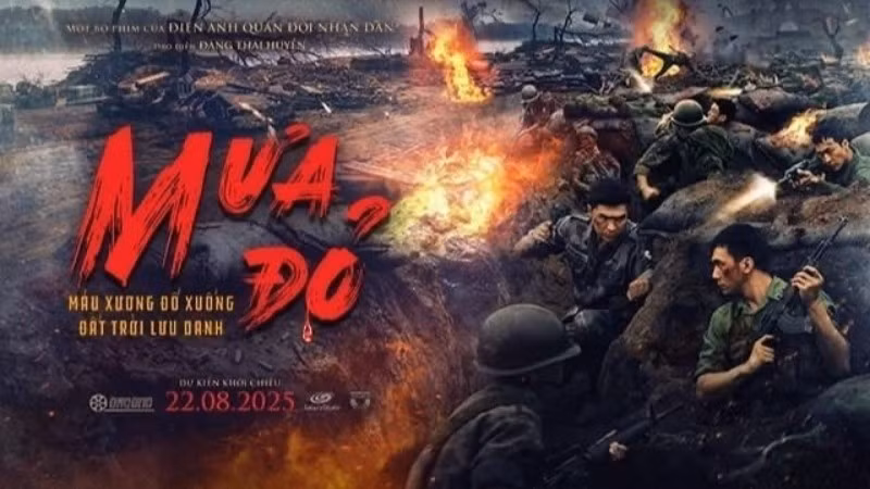 Poster phim "Mưa đỏ". 