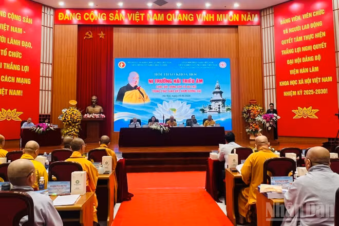Quang cảnh buổi hội thảo khoa học. 