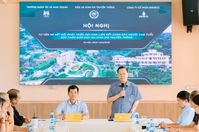 Toàn cảnh hội nghị.
