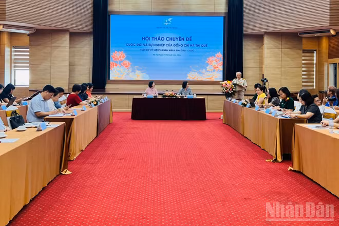 Quang cảnh buổi hội thảo. 