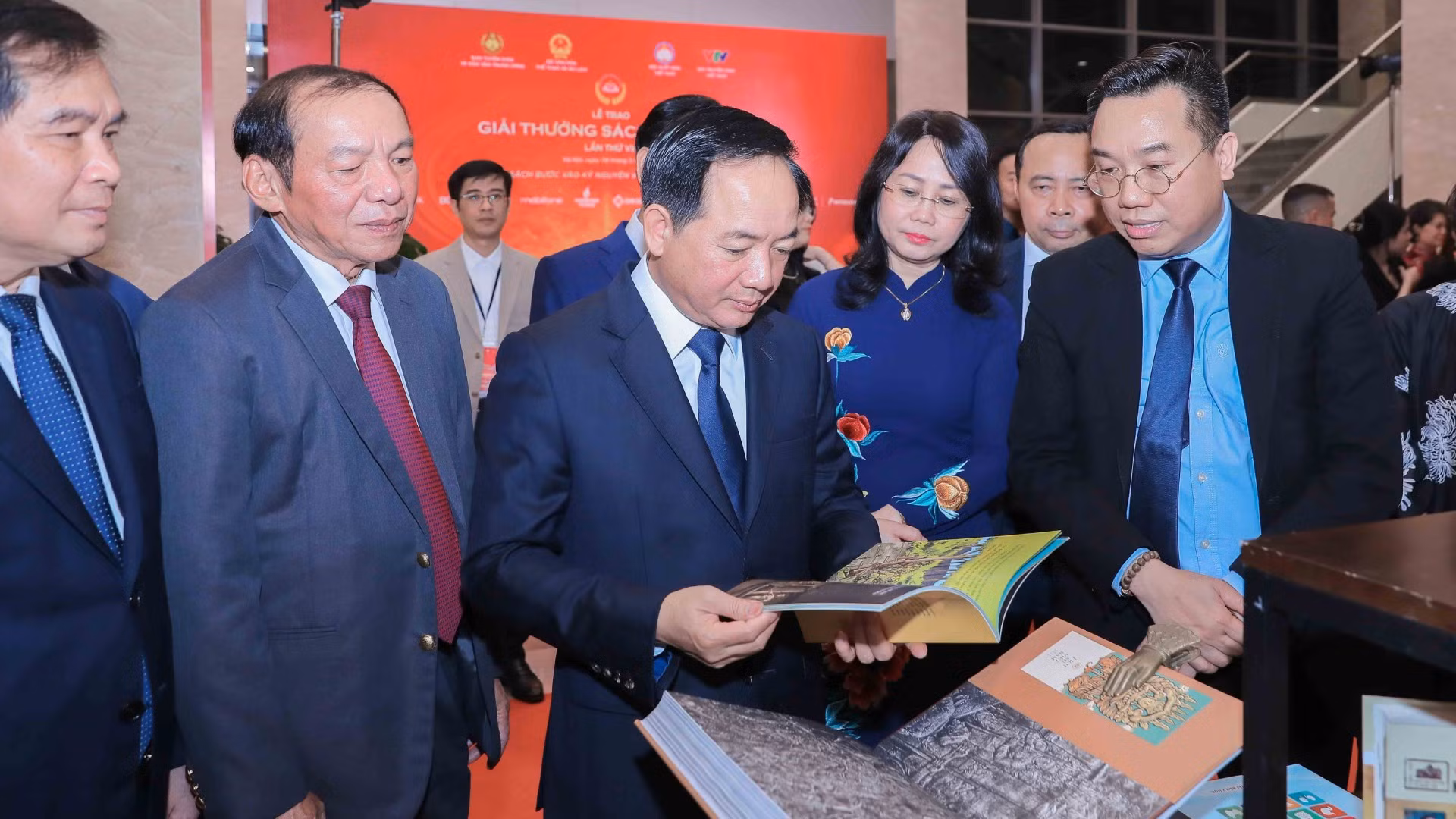 vna-potal-le-trao-giai-thuong-sach-quoc-gia-nam-2026-8628064-5226.jpg