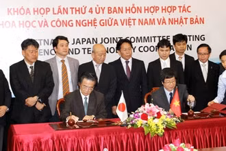Lễ ký kết biên bản ghi nhớ tại khóa họp lần thứ 4 Ủy ban hỗn hợp về hợp tác khoa học và công nghệ giữa Việt Nam và Nhật Bản.