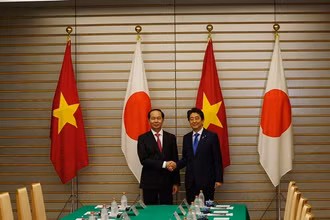Chủ tịch nước Trần Đại Quang hội đàm với Thủ tướng Shinzo Abe