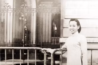  Bà Dương Thị Duyên ở Paris năm 1968. 