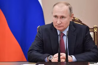 Tổng thống Nga Putin đã cảm người đồng cấp Mỹ trong cuộc điện đàm ngày 29-12 (Ảnh: TASS)