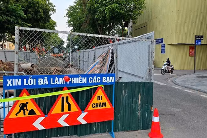 Hà Nội sẽ điều chỉnh bổ sung phân luồng tổ chức giao thông ở một số tuyến phố nội đô để phục vụ thi công.