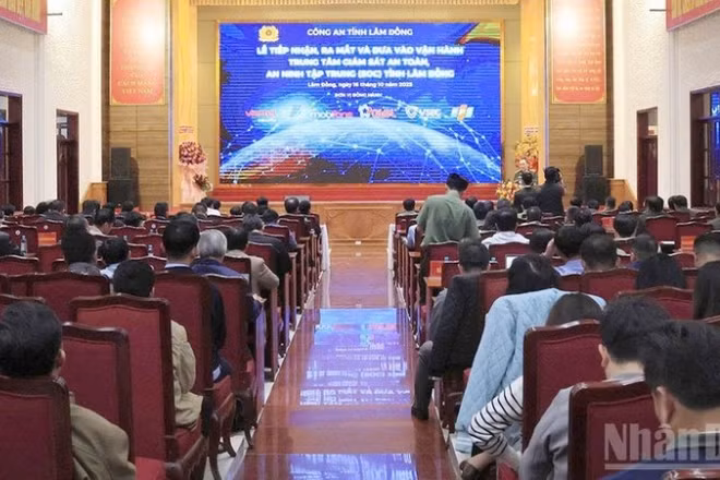 Quang cảnh buổi lễ.