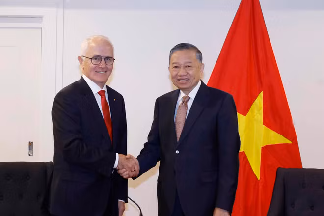 Tổng Bí thư, Chủ tịch nước Tô Lâm tiếp nguyên Thủ tướng Australia Malcolm Turnbull AC, Chủ tịch Công ty công nghệ Advanced Navigation. (Ảnh: TTXVN)