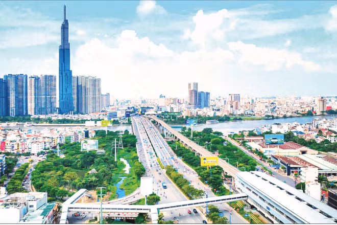 Thành phố Hồ Chí Minh ngày càng phát triển hiện đại, văn minh. (Ảnh: HOÀNG TRIỀU)