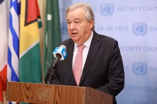 Tổng Thư ký Liên hợp quốc Antonio Guterres phát biểu trong một cuộc họp báo tại New York, Mỹ. (Ảnh: THX/TTXVN)