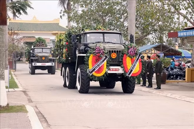 Lễ Hỏa táng nguyên Phó Chủ tịch Hội đồng Bộ trưởng Đoàn Duy Thành tại quê nhà Hải Phòng. (Ảnh: Hoàng Ngọc/TTXVN)