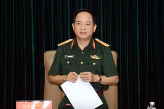  Đại tướng Trịnh Văn Quyết phát biểu chỉ đạo hội nghị. (Ảnh: VĂN CHIẾN)