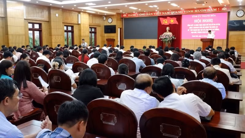 Hội nghị tổng kết 10 năm Thanh Hóa thực hiện Chỉ thị số 05-CT/TW.