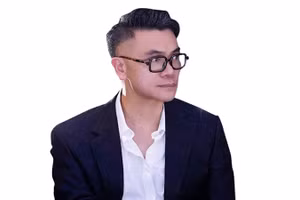 Nhà thiết kế Vũ Việt Hà.